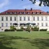 Отель Landhotel Schloss Teschow в Тетерове