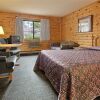 Отель Northwest Inn and Suites- Minocqua в Минокве