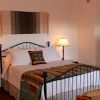 Отель Cottonwood Inn Bed & Breakfast, фото 2
