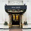 Отель The Latham Hotel, фото 1