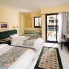 Отель Jewels La Perla Hotel, фото 7