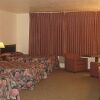 Отель Sportsman Lodge, фото 4