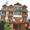 Отель Zahgeer Continental, Srinagar, фото 1