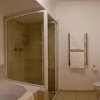 Отель 10 Woodlands Road B&B, фото 6