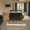 Отель Wow The House Of Friends Hostel, фото 1
