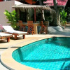 Отель Longtail Suites, фото 9