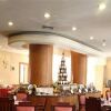 Отель Lintong Grand Hotel - Lingcang в Lincang