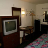 Отель American Inn And Suites, фото 5