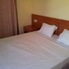Отель Fawlty Towers Hostel, фото 2