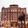 Отель Harbor Court Hotel, фото 1