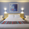 Отель Travelodge Droitwich, фото 2