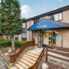 Отель Travelodge Dorking в Доркинге