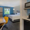 Отель Holiday Inn Express Hotel & Suites New Tampa I-75, an IHG Hotel, фото 8
