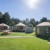 Отель Oasis, Wanaka Yurt Accommodation, фото 8