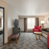 Отель Country Inn & Suites by Radisson, Pella, IA, фото 8