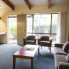 Отель Pinnacle Holiday Lodge, фото 10