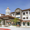Отель La Quinta Inn & Suites by Wyndham Santa Cruz, фото 1