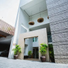 Отель KC Beach Club & Pool Villas, фото 1