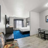 Отель Best Western Palace Inn & Suites, фото 9
