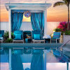 Отель Ocean Key Resort - A Noble House Resort, фото 12