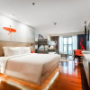 Отель Radisson RED Phuket Patong Beach	, фото 3