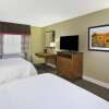 Отель Hampton Inn & Suites Wichita Northeast, фото 8