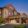Отель Fairfield Inn & Suites by Marriott Reno Sparks в Спарксе