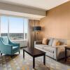 Отель DoubleTree by Hilton Pointe Claire Montreal Airport West, фото 10