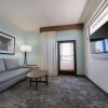 Отель La Quinta Inn & Suites by Wyndham Santa Cruz, фото 9