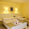 Отель The Three Corners Triton Empire Inn, фото 8