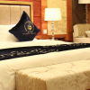 Отель Golden Peacock Resort Hotel, фото 2