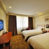 Отель Super 8 Hotel Zhuhai Jia Da, фото 3