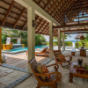 Отель Four Seasons Resort  Maldives at Landaa Giraavaru, фото 13