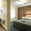 Отель Pinnacle Holiday Lodge, фото 11