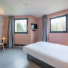 Отель B&B HOTEL Cholet Sud, фото 10
