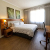 Отель DoubleTree by Hilton Cape Town - Upper Eastside, фото 6