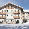 Отель Crystls Aparthotel, фото 1