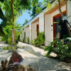 Отель Ithaa Thoddoo Inn, фото 1