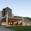 Отель Delta Hotels by Marriott Mont Sainte-Anne, Resort & Convention Center, фото 24