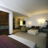 Отель Pivot Hotel Montecasino, фото 2