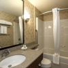 Отель Holiday Inn Lethbridge, an IHG Hotel, фото 7