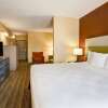 Отель Comfort Inn & Suites St. Paul Northeast, фото 10