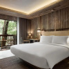 Отель Dinso Resort & Villas Phuket, Vignette Collection, an IHG Hotel, фото 3