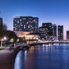 Отель Pan Pacific Melbourne в Мельбурне