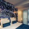 Отель Hôtel Mercure Paris Suresnes Longchamp в Сюрен