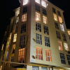 Гостиница S Massazhnoy Krovatyu I Vidom Na More Apartments, фото 2