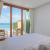 Отель White Whale Beachfront Pool Villa, фото 6