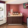 Отель Red Roof Inn PLUS+ Mt Pleasant - Patriots Point, фото 19
