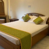 Отель Equator Inn , фото 2