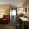 Отель Comfort Inn & Suites St. Paul Northeast, фото 13